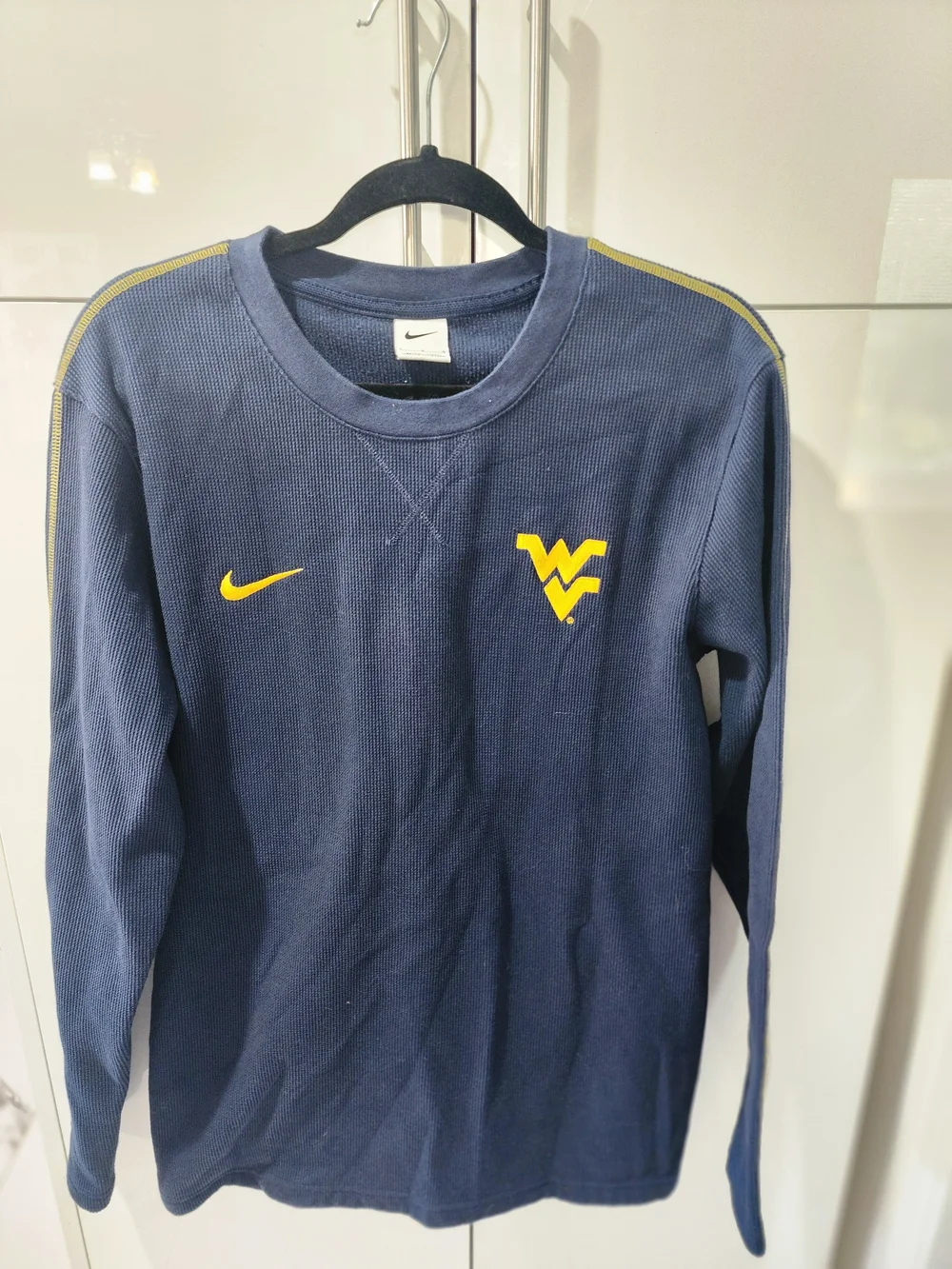 Nike Men’s Navy Crewneck Flease Lined shirt with Yellow Logos